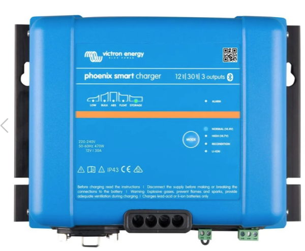 Victron Phoenix Smart IP43 Charger 12/30 (3) 120-240V