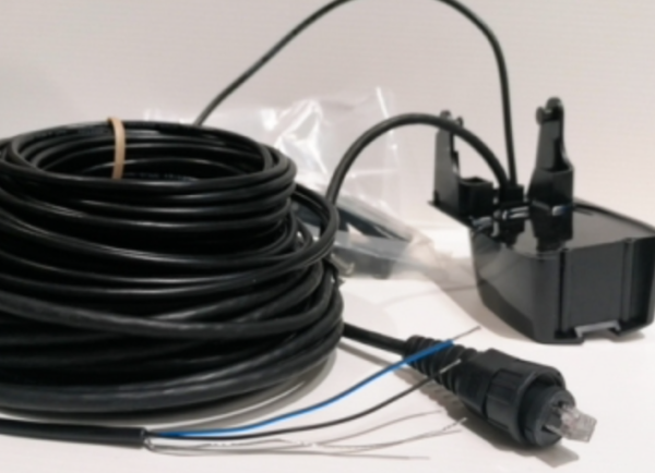 Fishfinder Airmar IC-TM90M CHIRP Πρυμναίος Αισθητήρας